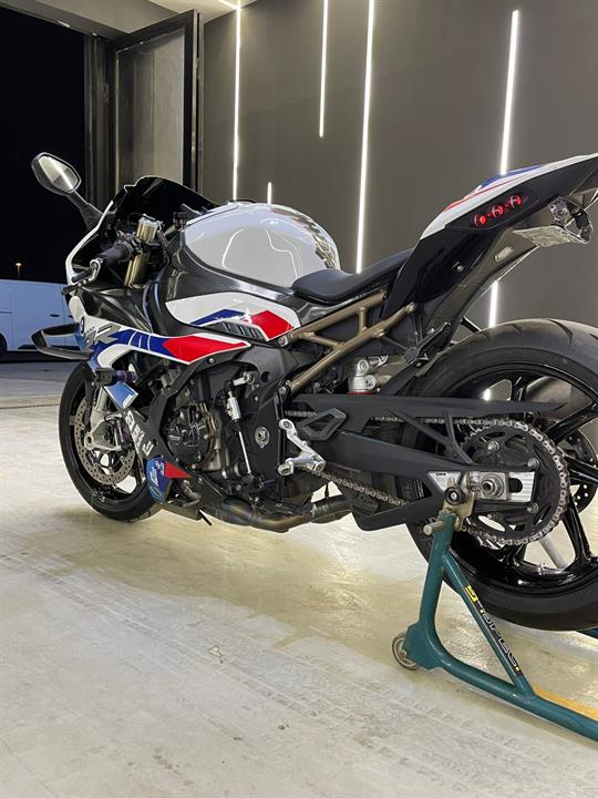 الدراجة العنيفة | BMW S1000RR -2021