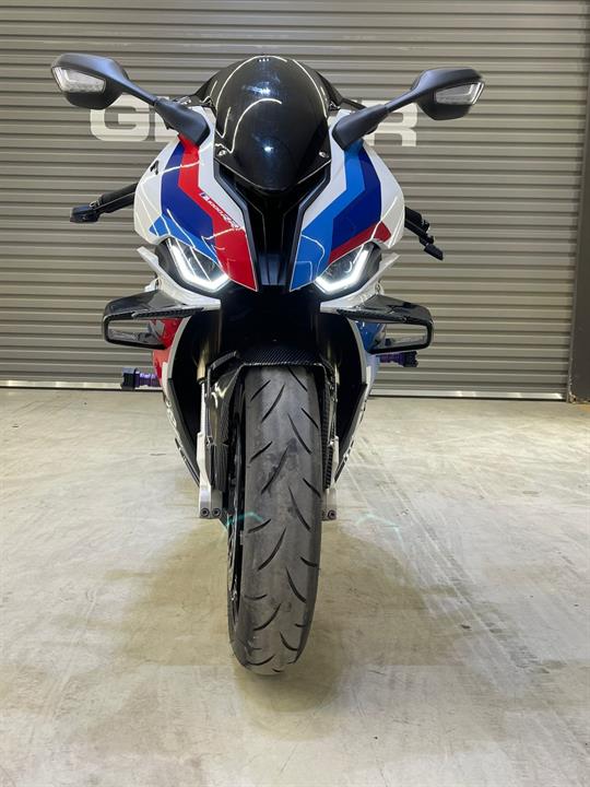 الدراجة العنيفة | BMW S1000RR -2021