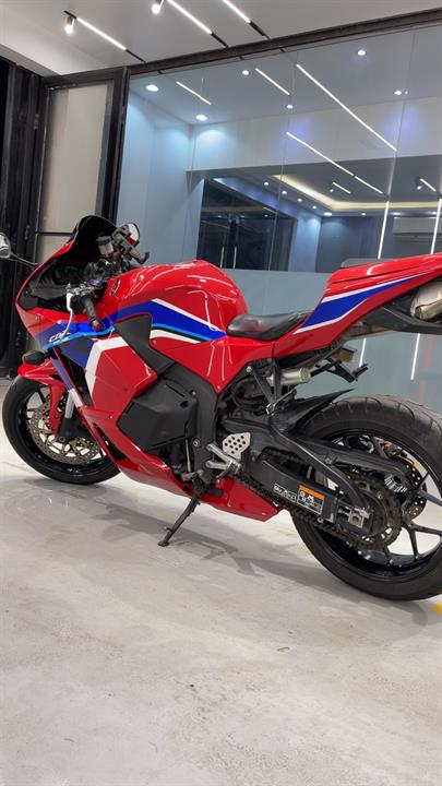 الدراجة العنيفة | Honda cbr 600 2018